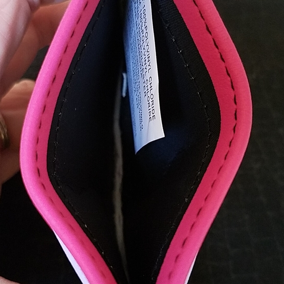 Madden Girl credit card wallet - Picture 4 of 4